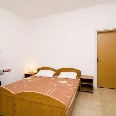 Kiko - One-bedroom With Balcony And Sea View A4 Daire Pomena