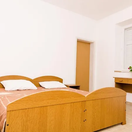 Kiko - One-bedroom With Balcony And Sea View A4 Daire