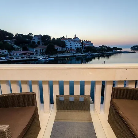 Daire Kiko - One-bedroom With Balcony And Sea View A4 Pomena