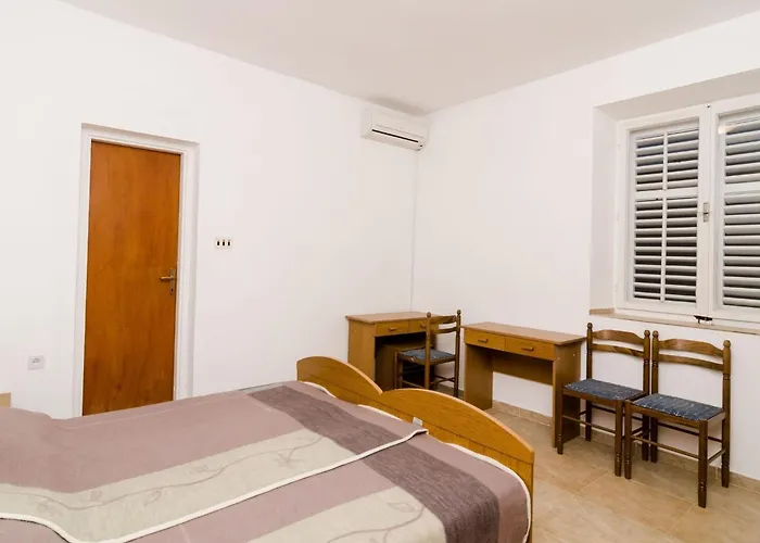 With Balcony And Sea View Appartamento